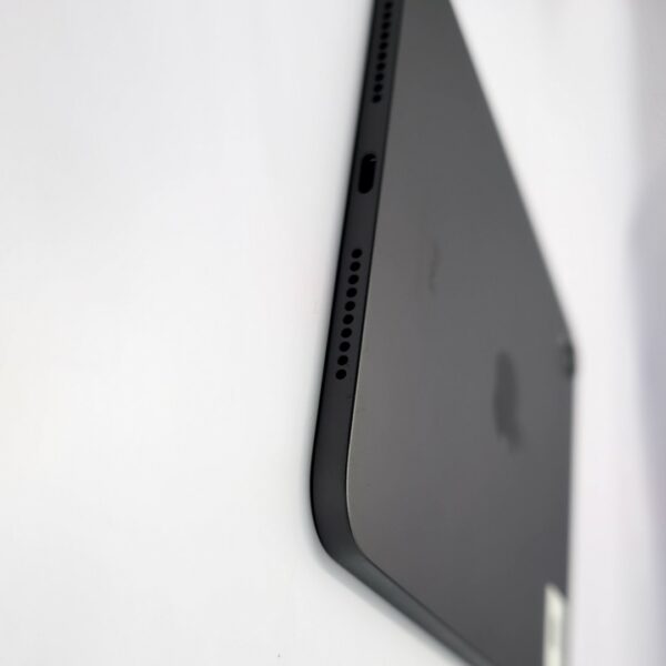 Apple iPad Mini 6th Gen. (Wi-Fi, 256GB) - Space Gray (98%) - Imagen 3