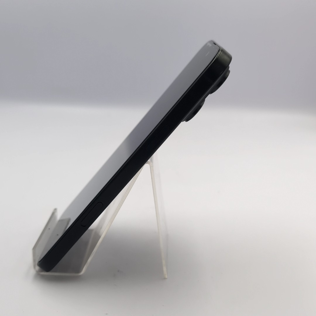 iPhone 16 Pro Max 256GB Black Titanium Sim Fisico (92%) - Image 2